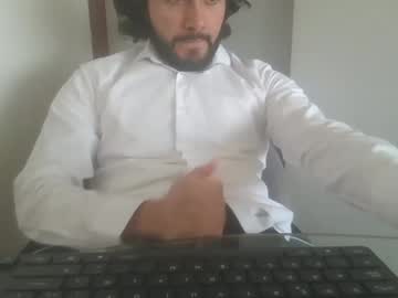 Hairy cam model Gabriel1839, 33 yrs live now