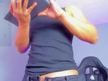 Hairy cam model Gael_meneses live now