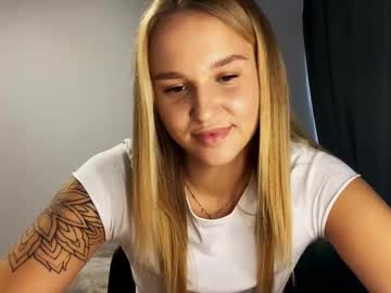 Garyncherrington, 18 years old, Goal Add a lush toy, for the first time (very afraid of this one) >_< Heeey everyone, my name is Maria im new here, ?ome in and let's get to know each other #shy #18 #new #young #smalltits [692 tok, webcam photo
