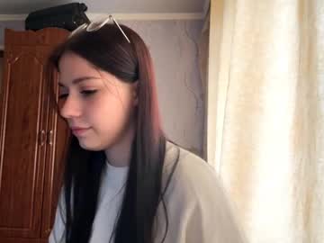 Gentle_queen, 18 years old, Alice is here! GOAL: Wish me luck #new #teen #shy #18 #student [21 tokens remaining], webcam photo