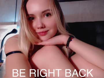 Gentleflower23, 22 years old, Gentleflower23's room #blonde #new #teen #pvt #daddy, webcam photo