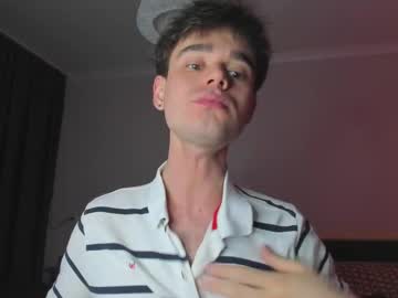 George_kluni big cock cam stud 20 yrs streaming live