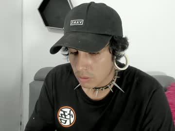 Goethvond big cock cam stud 22 yrs streaming live