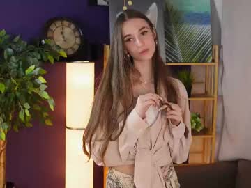 Gregoryturnbo, 18 years old, Goal: Lick my lips + eye contact | Hello, my name is Ivy! #new #shy #18 #teen #young [21 tokens remaining], webcam photo