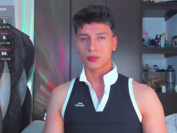 Guy_twinks big cock cam stud 23 yrs streaming live