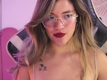 Feet Cams Live model Hanna_jonnees, age 22 streaming Foot Fetish VR