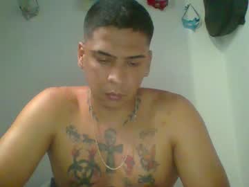 Hardbighotxxx • oralsex27y • colombia - medellin • public