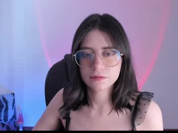 hazelkush00 - Live EU Performer