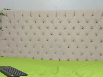 Feet Cams Live model Hazle_sweet, age 24 streaming Foot Fetish VR