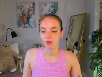 Hellenbabyx, 19 years old, GOAL: Soft spanks [0 tokens remaining] Hey CB, im #new and very #shy ? please be nice with me, maybe ill be more brave #young #pretty #smile, webcam photo
