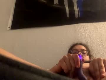 Heluvdtg, help me reach my goal ;) [3952 tokens left] #newgirl  #latina #curvy #pawg, webcam photo