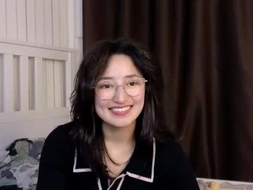 Hildegardestanfill, 18 years old, Hello!! my name is Stefa, these are my first days: goal - ?Eye contact + kiss ? #shy #18 #new #cute #young [11 tokens remaining], webcam photo