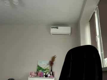 Hildredmabray, 18 years old, Hi! I’m Elizabeth! Goal - Soft touch my hair #new #teen #shy #18 #cute [30 tokens remaining], webcam photo