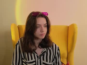 Hortenciajenovese, 18 years old, Hello!! my name is Mia, these are my first days: goal - ?My eyes are watching you. ? #smalltits #18 #new #cute #young [10 tokens remaining], webcam photo