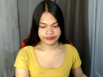 Skinny Asian cam girl Hot_ashley01 live in HD
