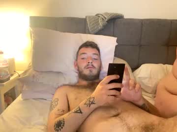 Squirting cam girl Hotboy1999x live now