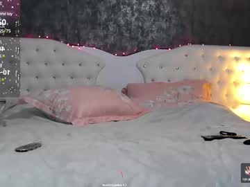hotpinknicolle - Live EU Performer