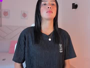 Iam_cami • puffynipples22y • Antioquia, Colombia • public