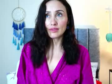Iberianmoonmk, 38 years old, #latina #anal #milf #bigass  #new, webcam photo