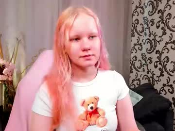 Live cam boy Illando, 18 yrs – Hot Male Cams