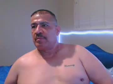 Imbackmandosuknw big cock cam stud 51 yrs streaming live