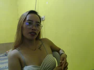 Hairy cam model Imyour_hornyapril, 34 yrs live now