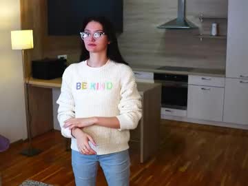 Inellcanty, 18 years old, GOAL: -- ?dance for you))))   -- a little #shy because #new here and #skinny #18 #hairy [22 tokens remaining], webcam photo
