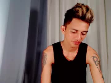 Live twink cam Innocent_twinkxx nude and streaming