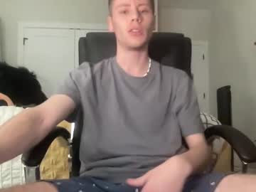 Live gay cam model Innocentlilchurchboy21 yrs streaming now in HD
