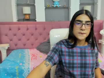 isabella_kw - Live EU Performer