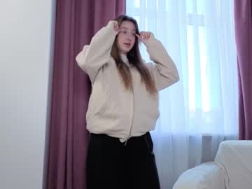 Isidramcvea, 18 years old, Hello!! my name is Olivia, these are my first days: goal - Hello,Touch my belly, I like it #bigboobs #18 #new #cute #young [10 tokens remaining], webcam photo