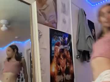 Itsirisjoy college cam girl streaming live