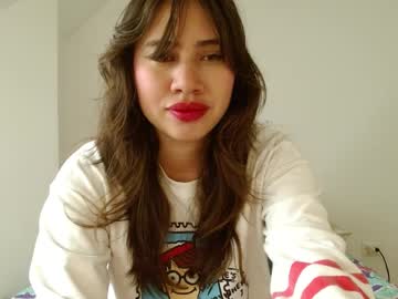 Squirting cam girl Itssamus_aran age 18 yrs live now