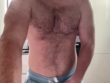 Muscle cam star Izylduur, 33 yrs