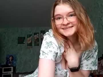 Jackelyndubitsky, 18 years old, GOAL: ?Jump a little and wiggle my big tits? #teen #new #bbw #cute #curvy [33 tokens remaining], webcam photo