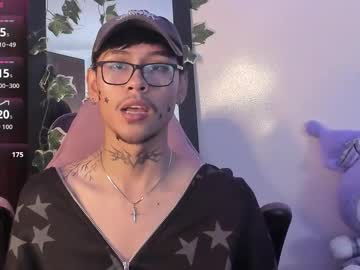 Skinny Asian cam girl Jacks_hotter | 21 yrs live in HD