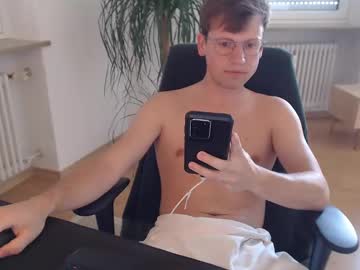 Jacob56871 • camshow32y • Denmark • public