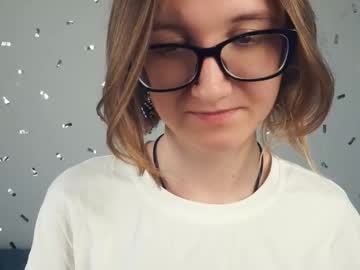 Jadawynia, 19 years old, GOAL: air kiss [8 tokens remaining] hi hi im Migan ^^ today is my first day! u welcome<3 #bigass #blonde #bigboobs #lovense #new, webcam photo