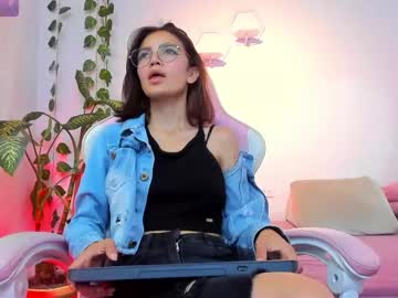 jade21_ - Live EU Performer