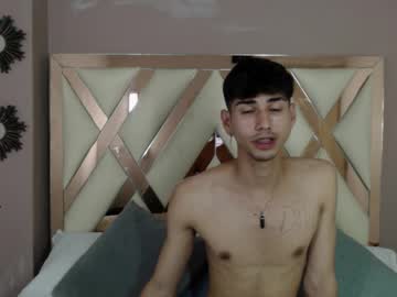 Jake_clarks, 18 years old, Remove underwear + 10 squats with hard cock [97 tokens left] ?WELCOME TO MY ROOM? #twink #bigcock #cum #latino #new, webcam photo