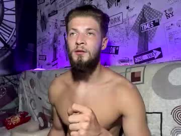 Jamesjameson36 • muscular25y • Europe • private