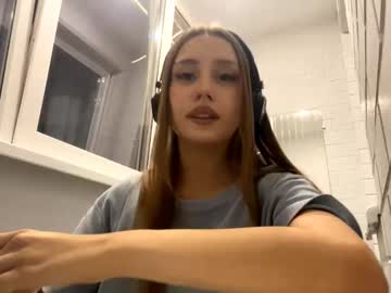 Jamestica, 18 years old, Goal: ...Move my hands under top, touch my boobs... Hi-hi! Im #new here! Call me Milena. Im #young girl, just #18 years old. #smalltits #shy [185 tokens remaining], webcam photo
