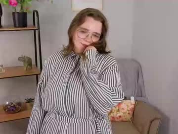 Janice_chandler, 18 years old, GOAL-Play with my hair and eye contact! This is my first day, I'm glad to see you?  #new #shy  #18 #bigboobs #hairy [88 tokens remaining], webcam photo