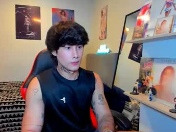 Live twink cam Jayhotxxx, age 26 yrs nude and streaming