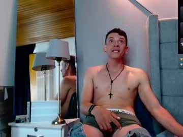 Feet Cams Live model Jean_paull0, age 21 streaming Foot Fetish VR