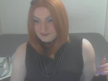 Jellena87 • crossdresser • Podunavlje, Serbia • public