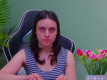Jessica_whitte_, I love to tease you ?and drive you crazy about me-making you ?crave for more. #hairypussy #c2c #lesbian #anal #18, webcam photo