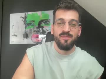 Live gay cam model Jeunemek00779042 streaming now in HD