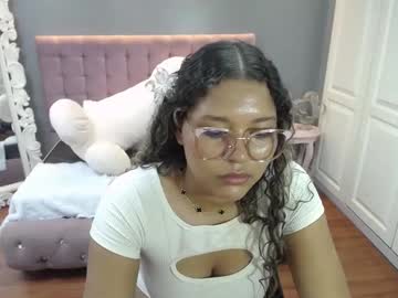 Feet Cams Live model Jimena_bell, age 18 streaming Foot Fetish VR