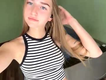 Jinnyjaquins, 18 years old, Goal: pull my shorts down a little  <3 Hello my name Is Jinny^^ I’m #new and it’s my first day #shy #teen #18 #blonde [0 tokens remaining], webcam photo